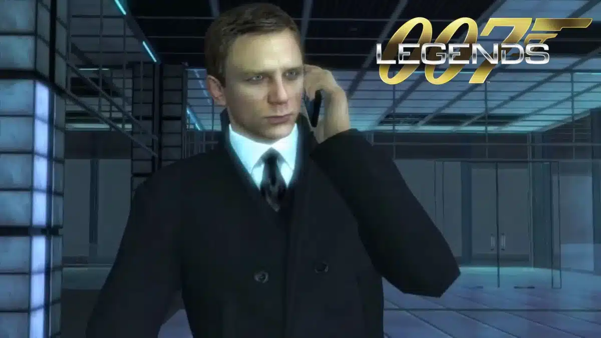 Daniel Craig as James Bond on the phone with M in 007 Legends.