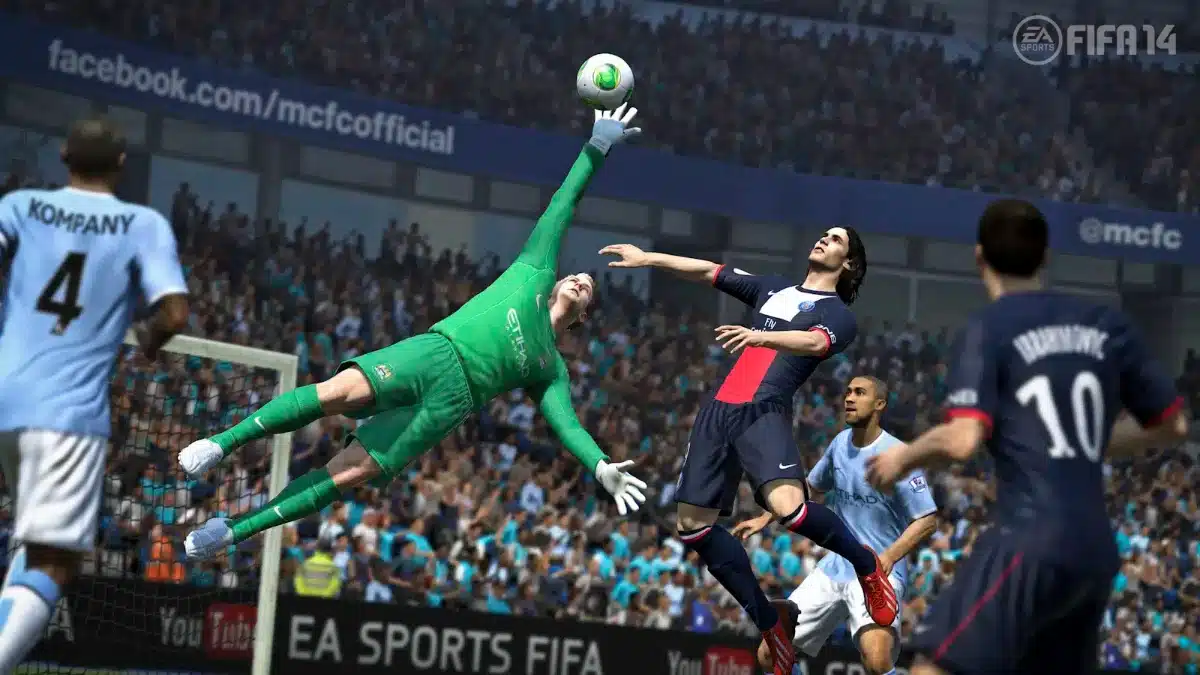 Cavani going up for a header in FIFA 14 game.