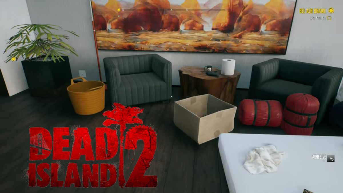 Dead Island 2 - Looting an abandoned house