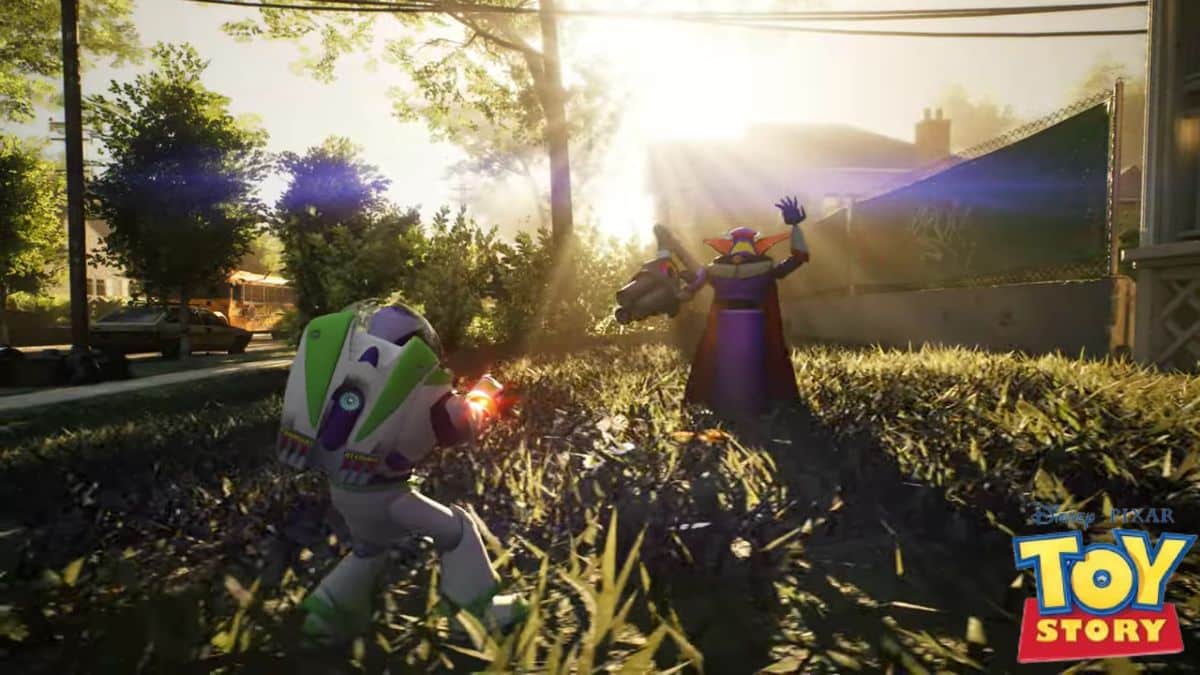 Buzz Lightyear fighting Emperor Zurg in Andy’s backyard